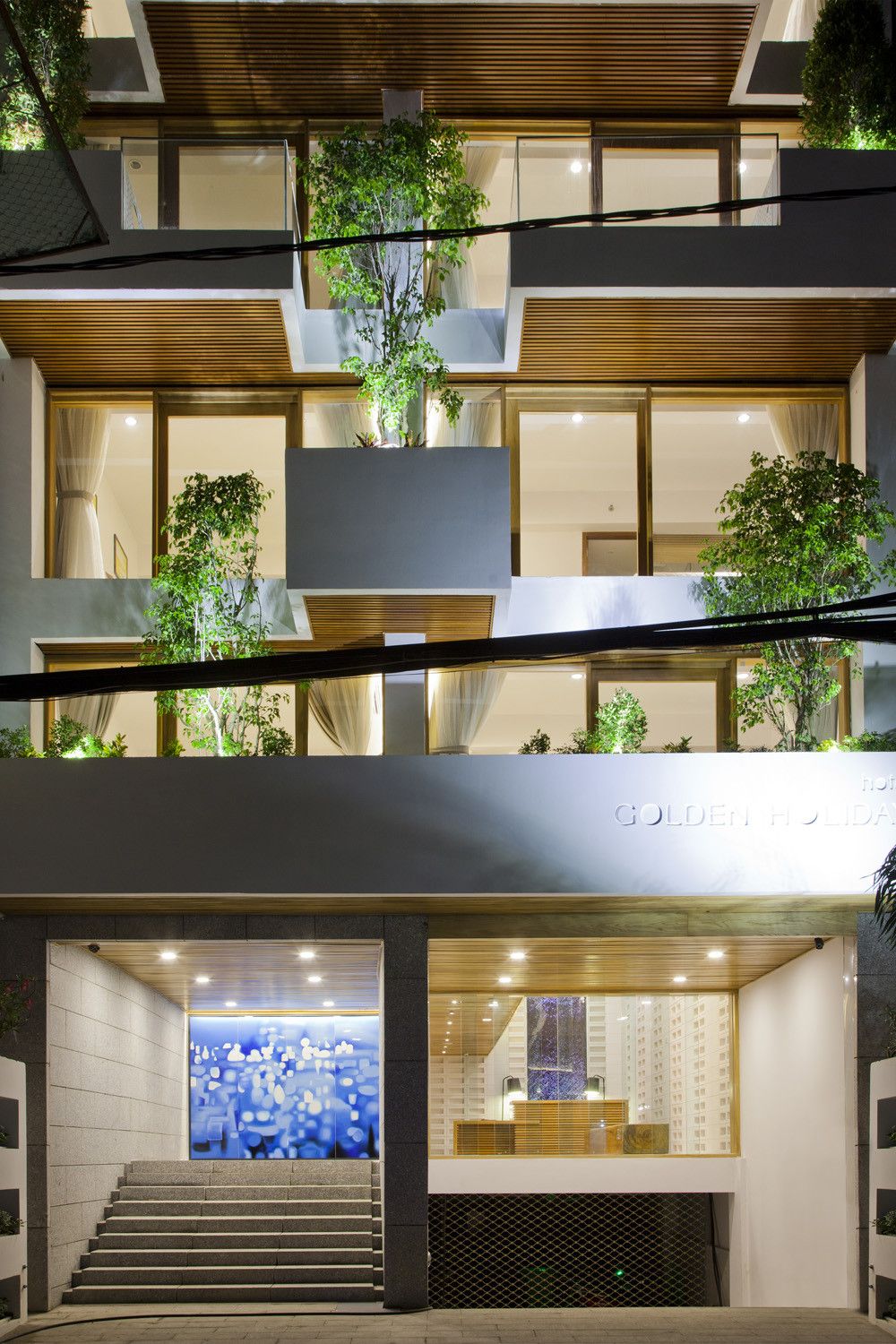 Golden Holiday hotel
