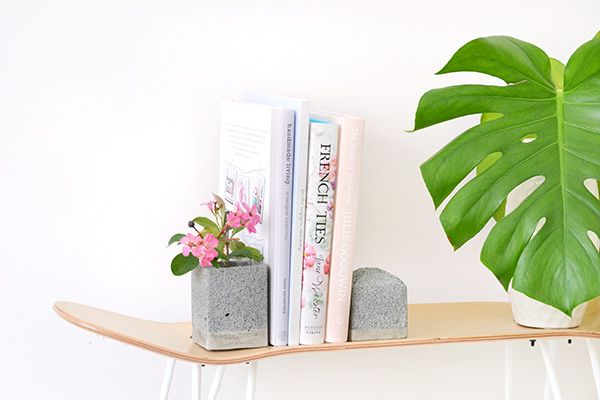 Granite bookends DIY