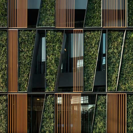 Green Vertical Living Gallery by Sansiri and Shma