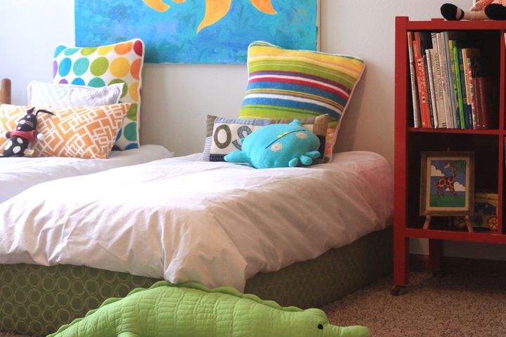 Green little toddler beds