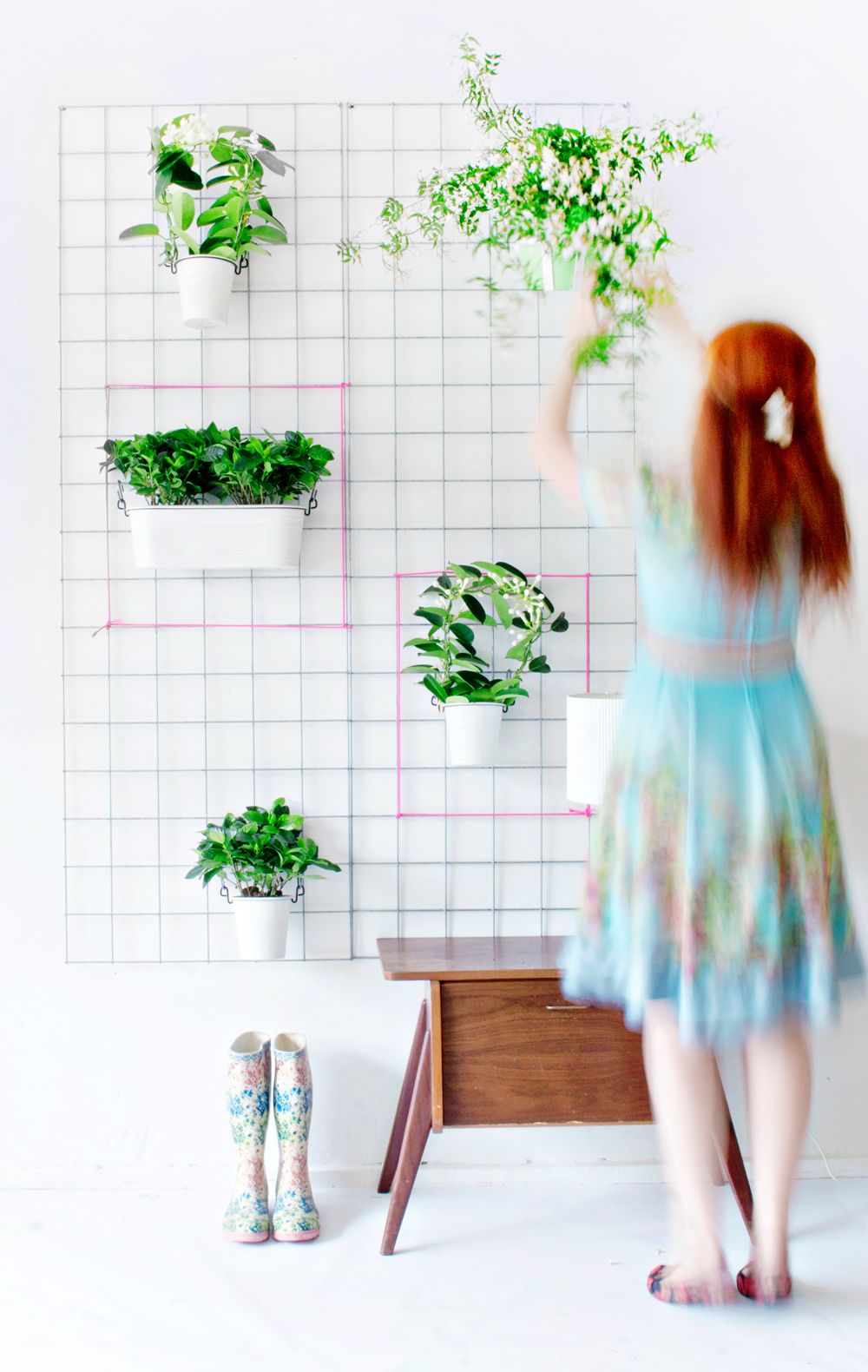 Green wire wall planter hanging