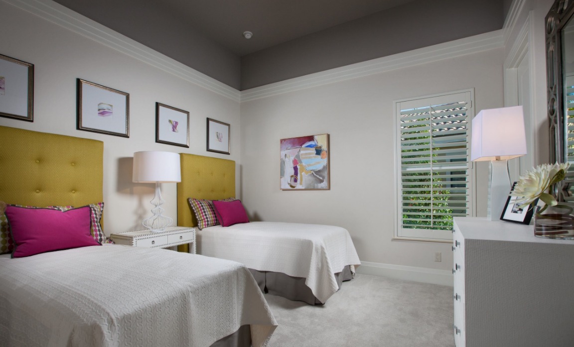 Guest twin beds and grey ceiling paint