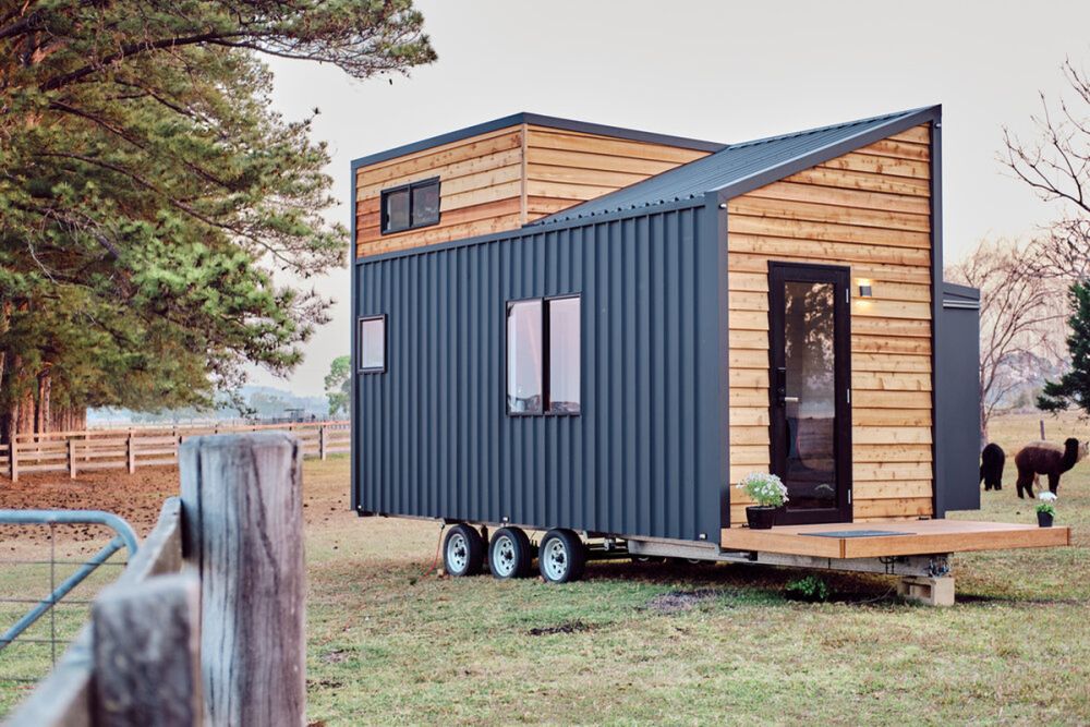 HÄUSLEIN little sojourner tiny house porch