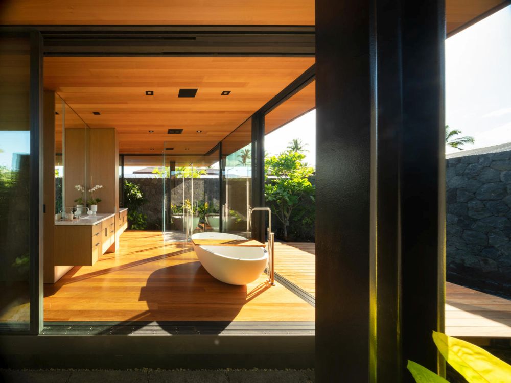 Hale Lana House by Olson Kundig bathroom