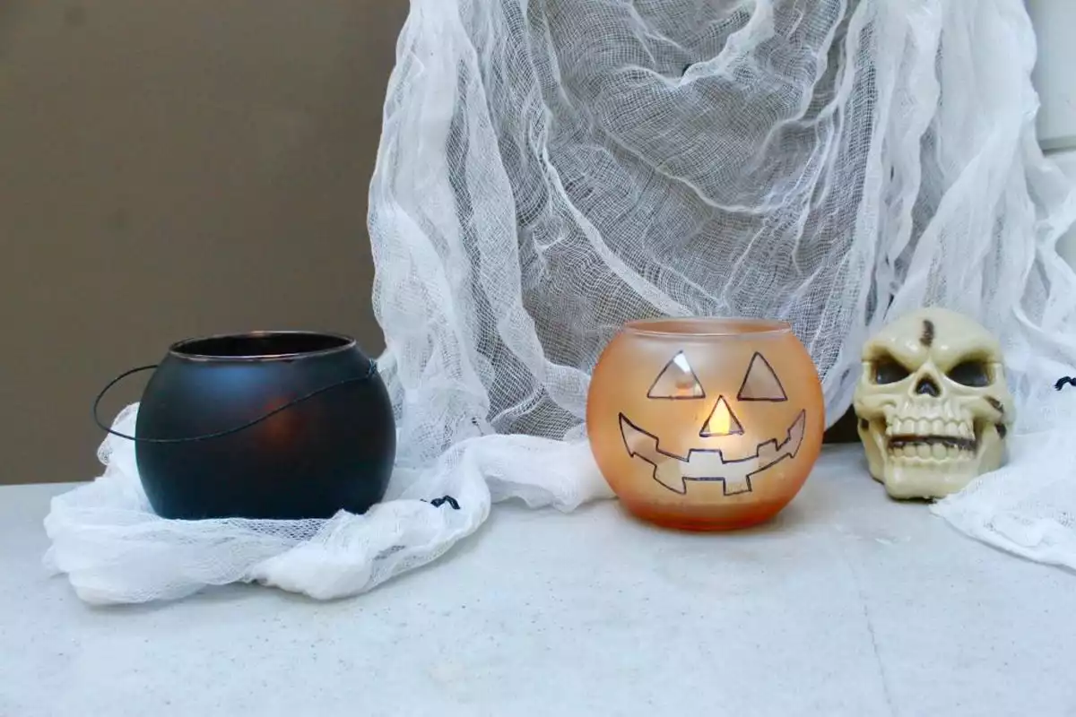 Halloween Jack-O-Lantern and Cauldron Candle Holders Project