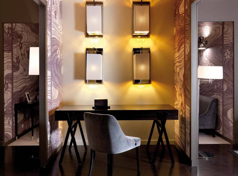 Hallway sawhorse desk