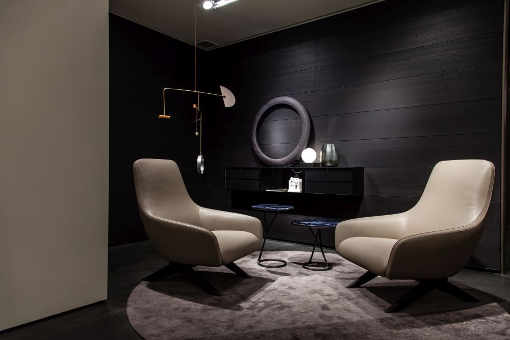 Creating a comfortable and soothing ambiance in your reading nook by choosing suitable colors