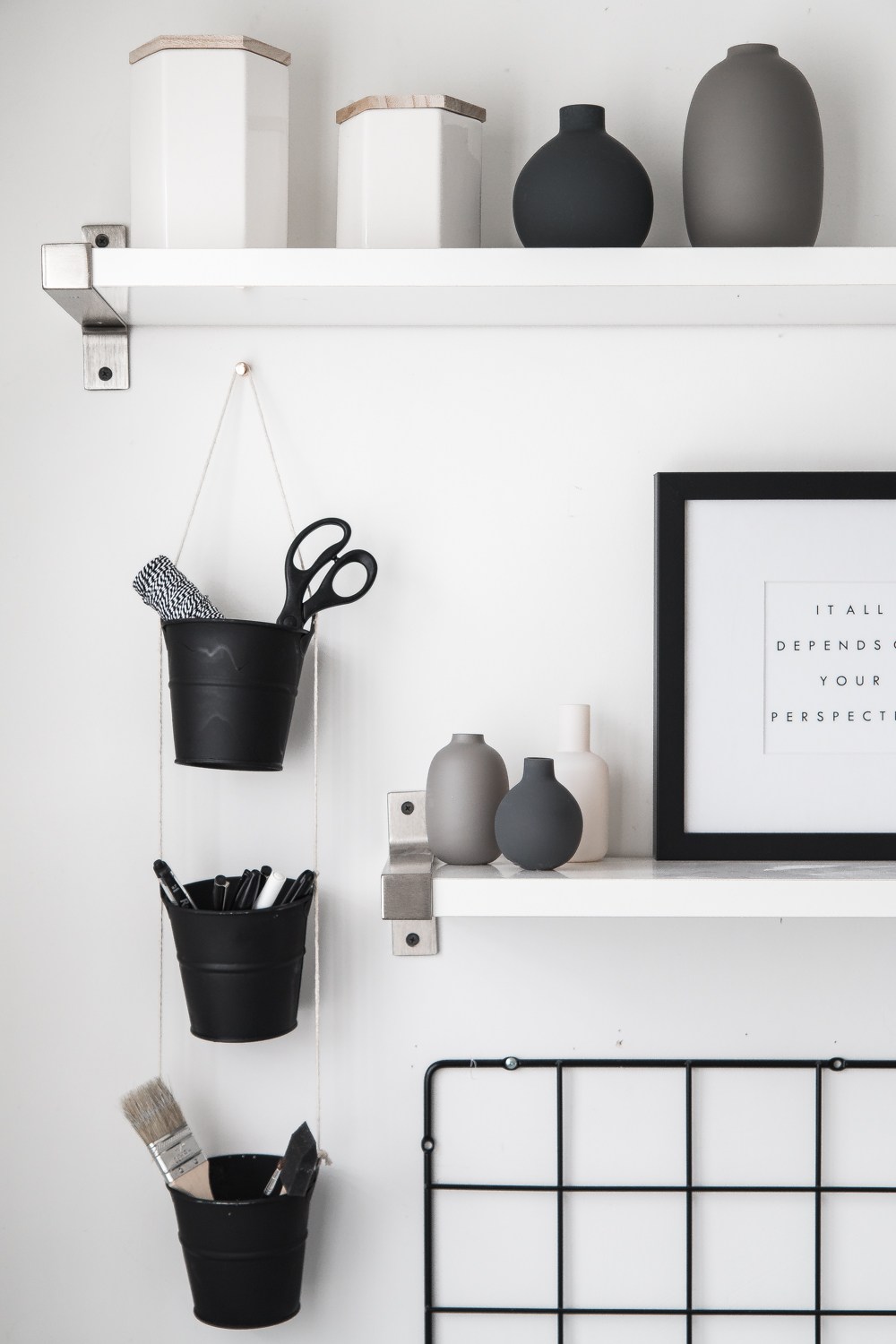 Hanging storage jars