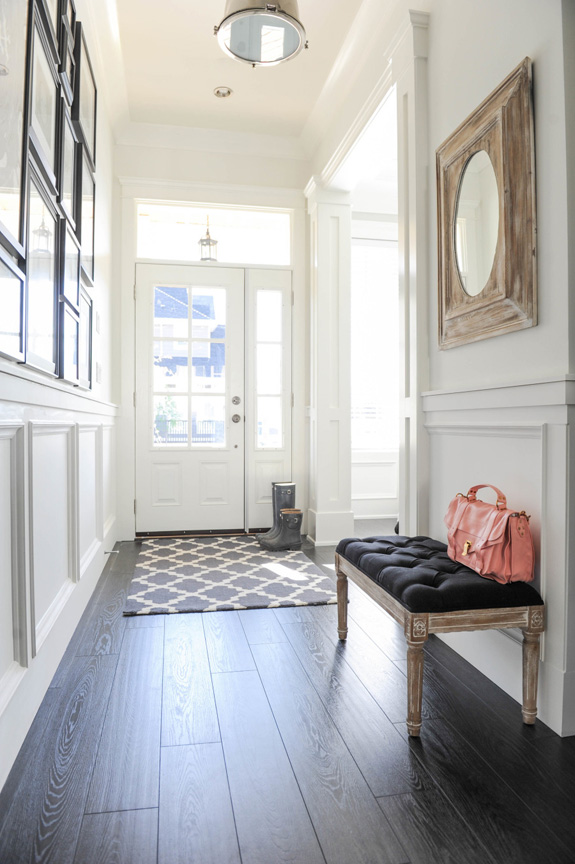 Hardwood floor foyer design