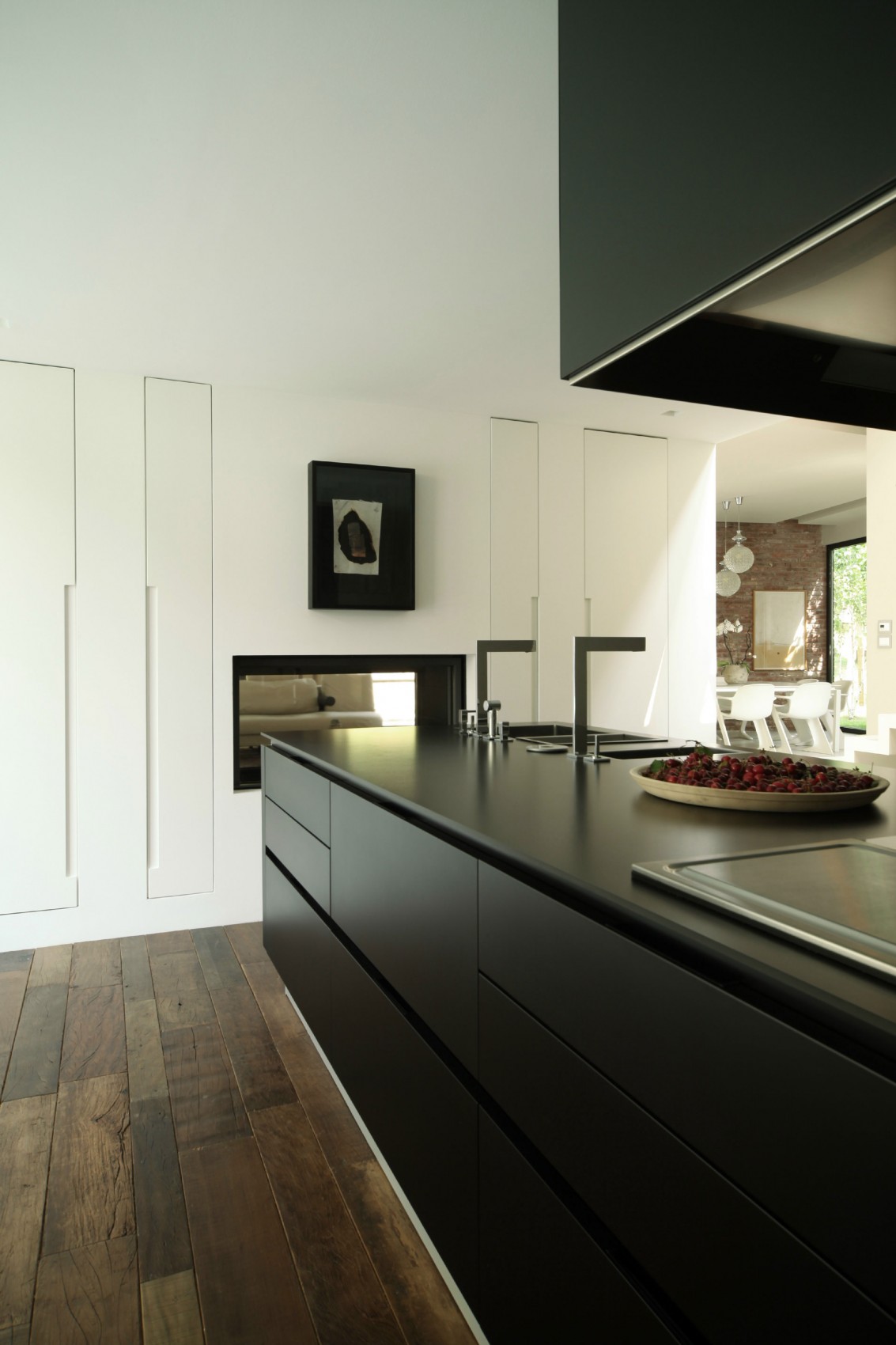 Hardwood kitchen floor design