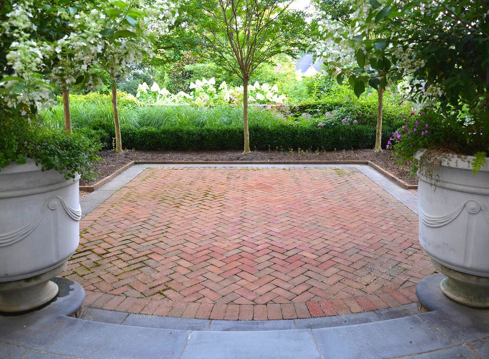 Outdoor Brick Herringbone Pattern Floors 
