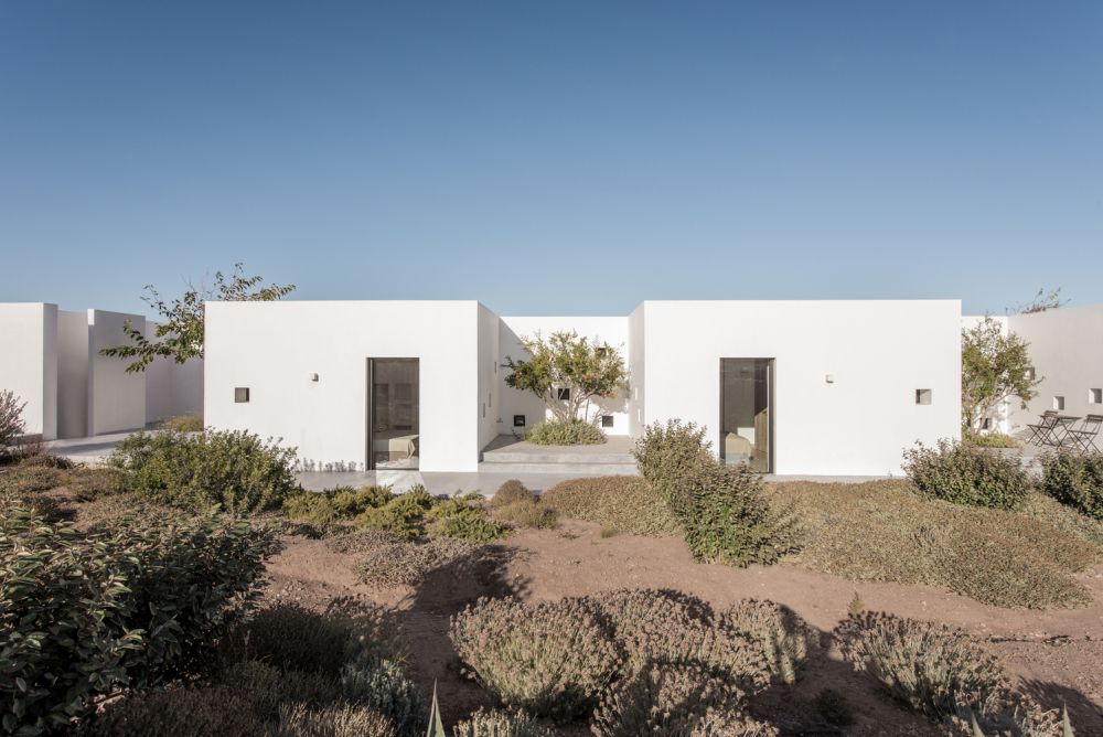Horizon by VOIS Architects back view