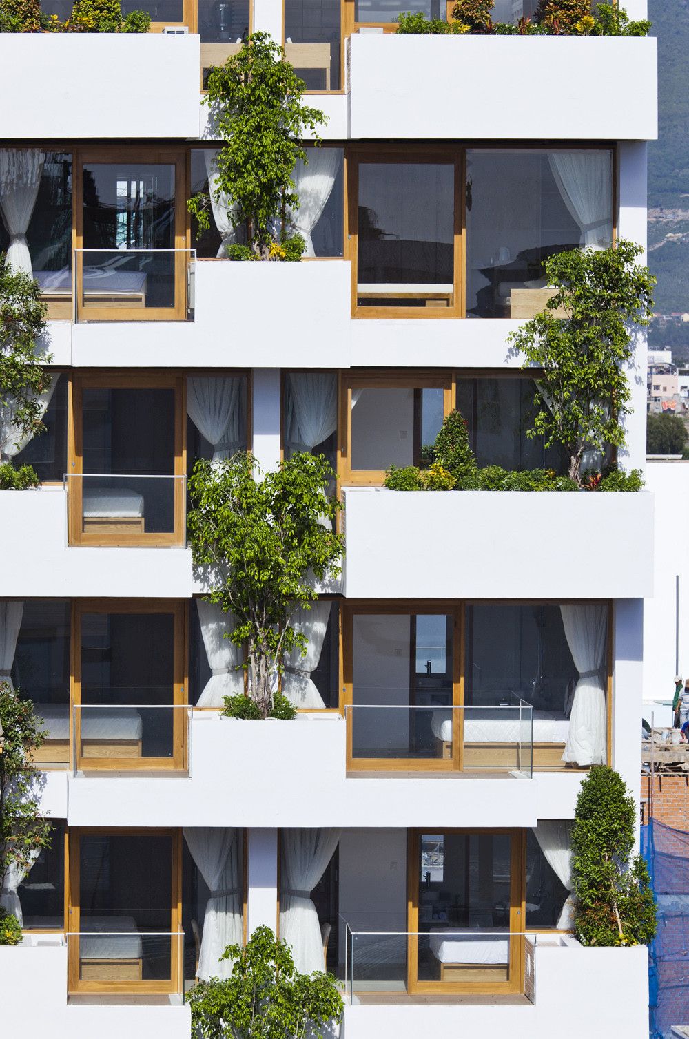 Hotel Golden Holiday in Nha Trang Balcony facade