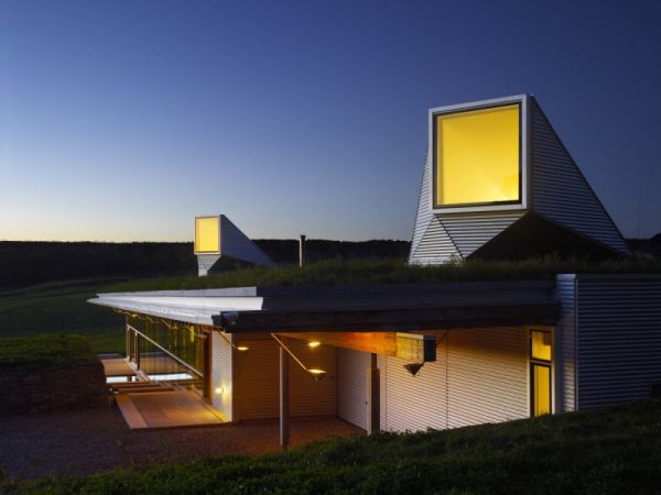 House in Caledon Eco roof8
