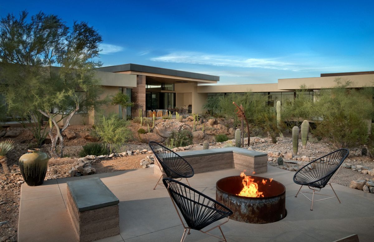 House in Paradise Valley by Kendle Design Collaborative fire pit seating