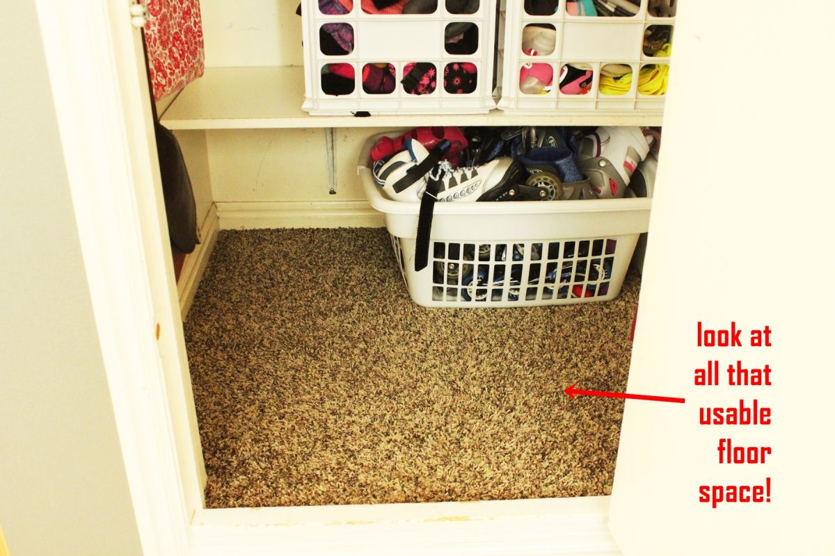 How to Declutter a Closet - primary rule of thumb for decluttering