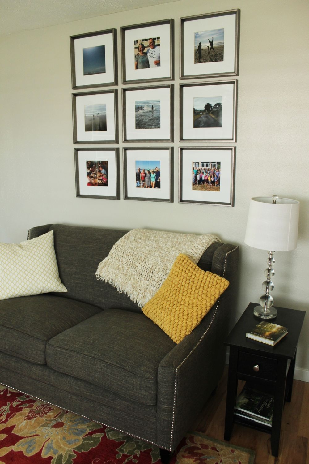 How to Decorate Living Room - seat and wall art above