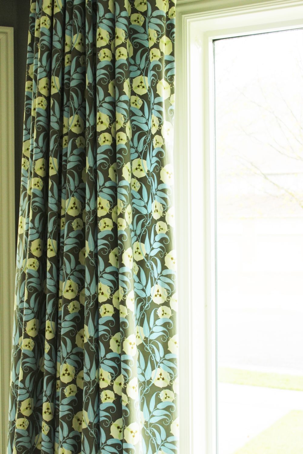 How to Hang Curtains add color to any room with curtains