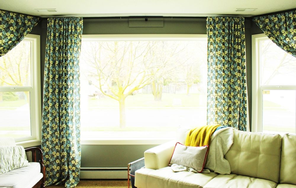 How to Hang Curtains in Living room