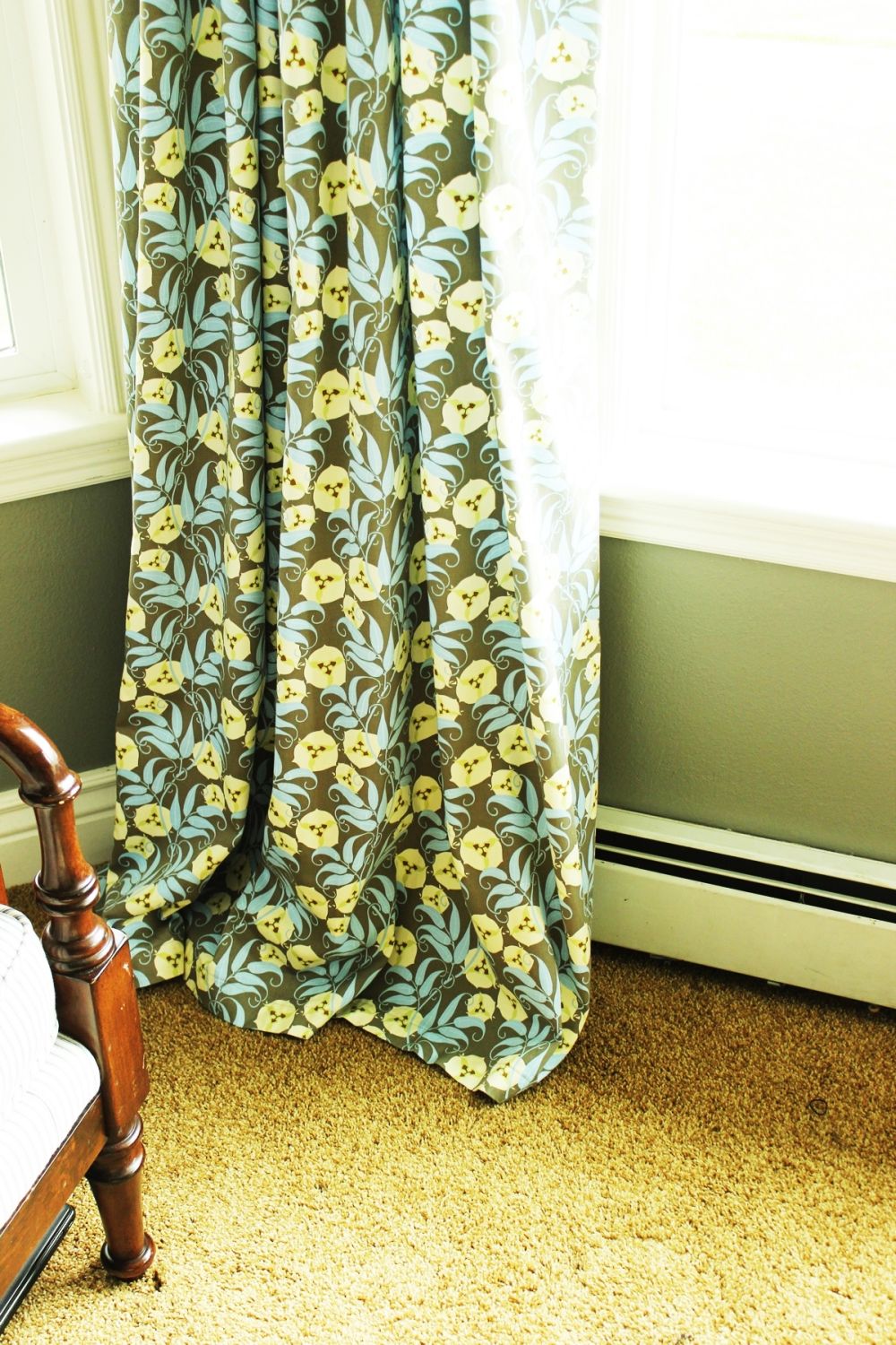 How to Hang Curtains pooling styles