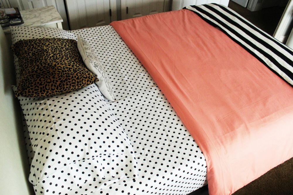 How to Make a Bed mixed patterns