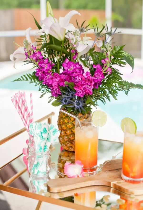 How to Make a Tropical Pineapple Floral Arrangement