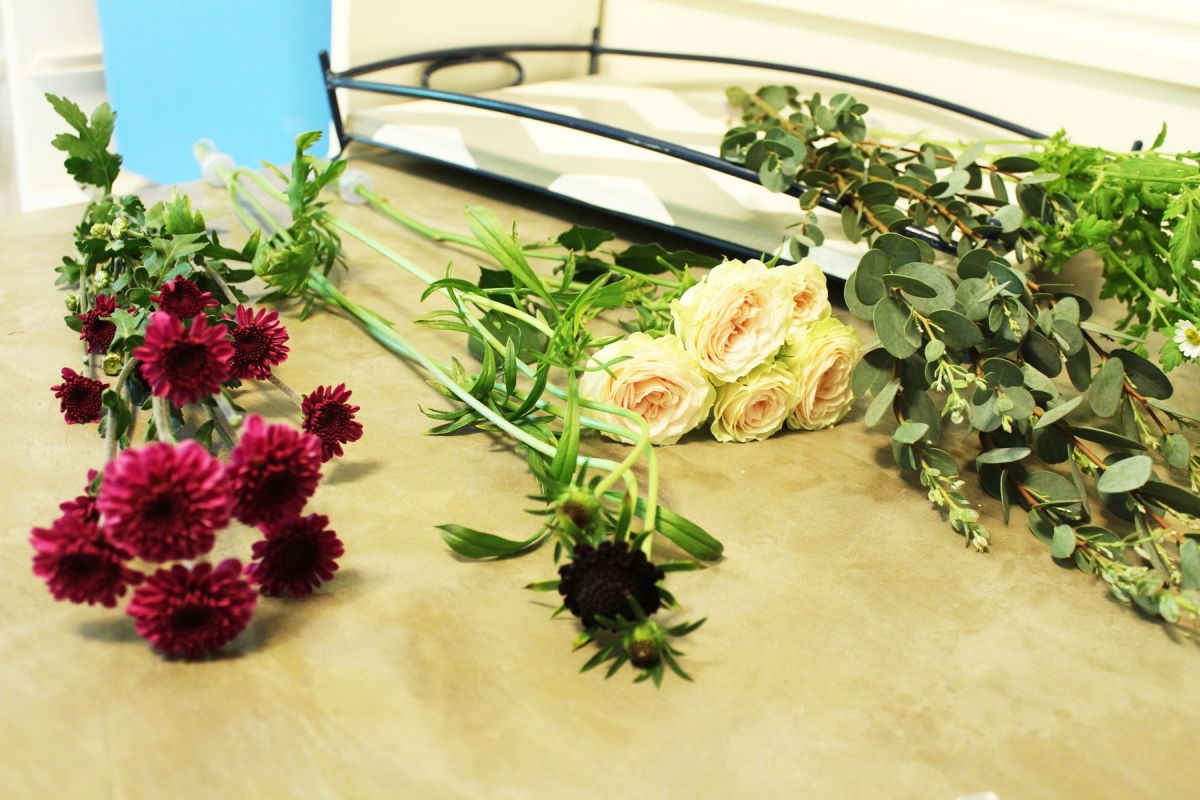 How to arrange a Flower Bouquet - fresh flowers