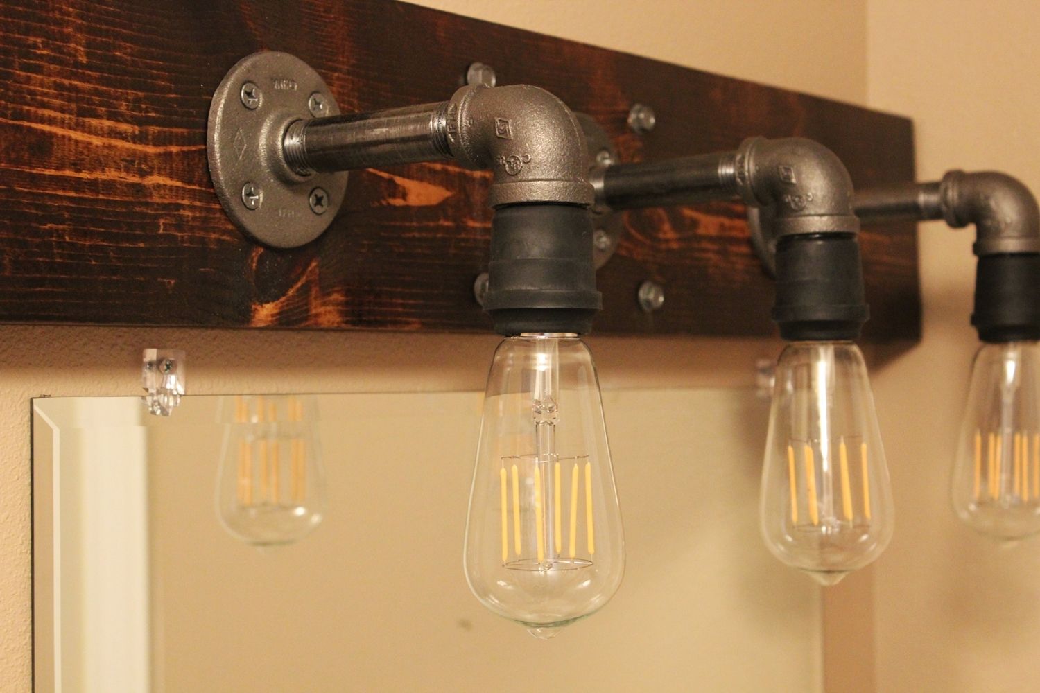 How to build an industrial lighting fixture for bathroom