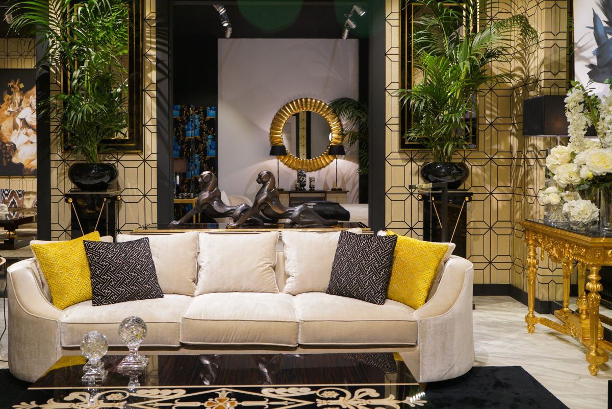 How to decorate with a rich color - opulent style