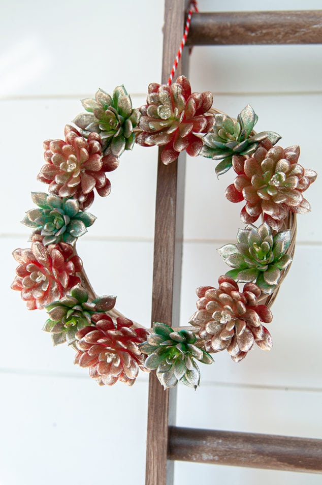 How to make a DIY Faux Glitter Succulent Wreath