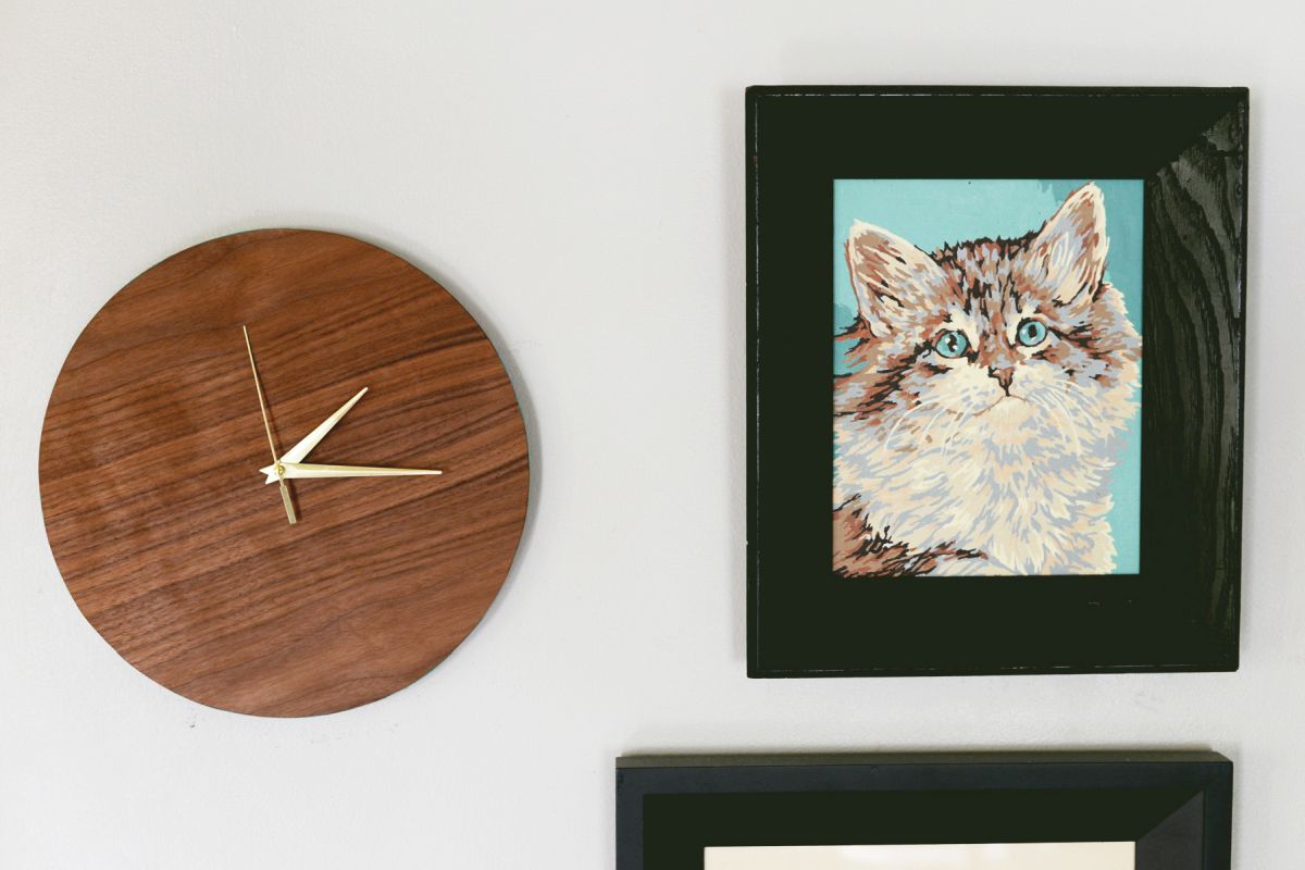 How to make a modern wall clock - perfect mom gift for Christmas