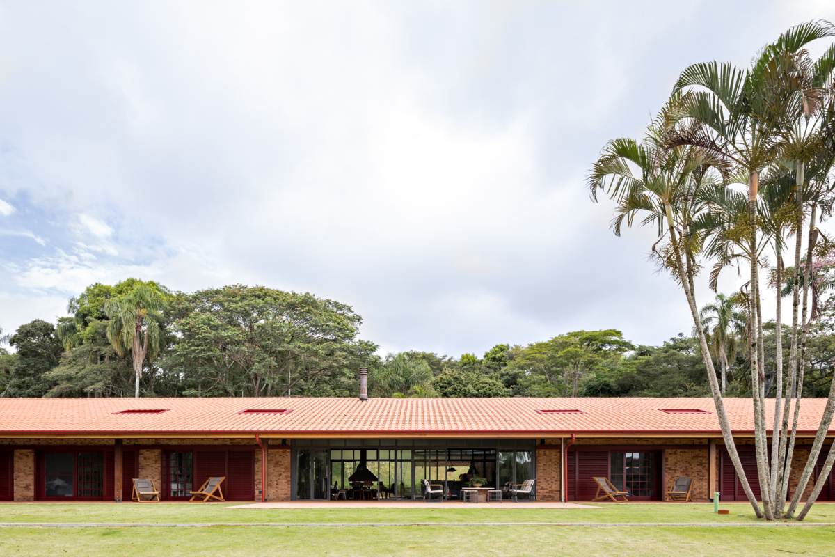 Lush forests and a Water View Are Just a Start for This Brazilian Country Home