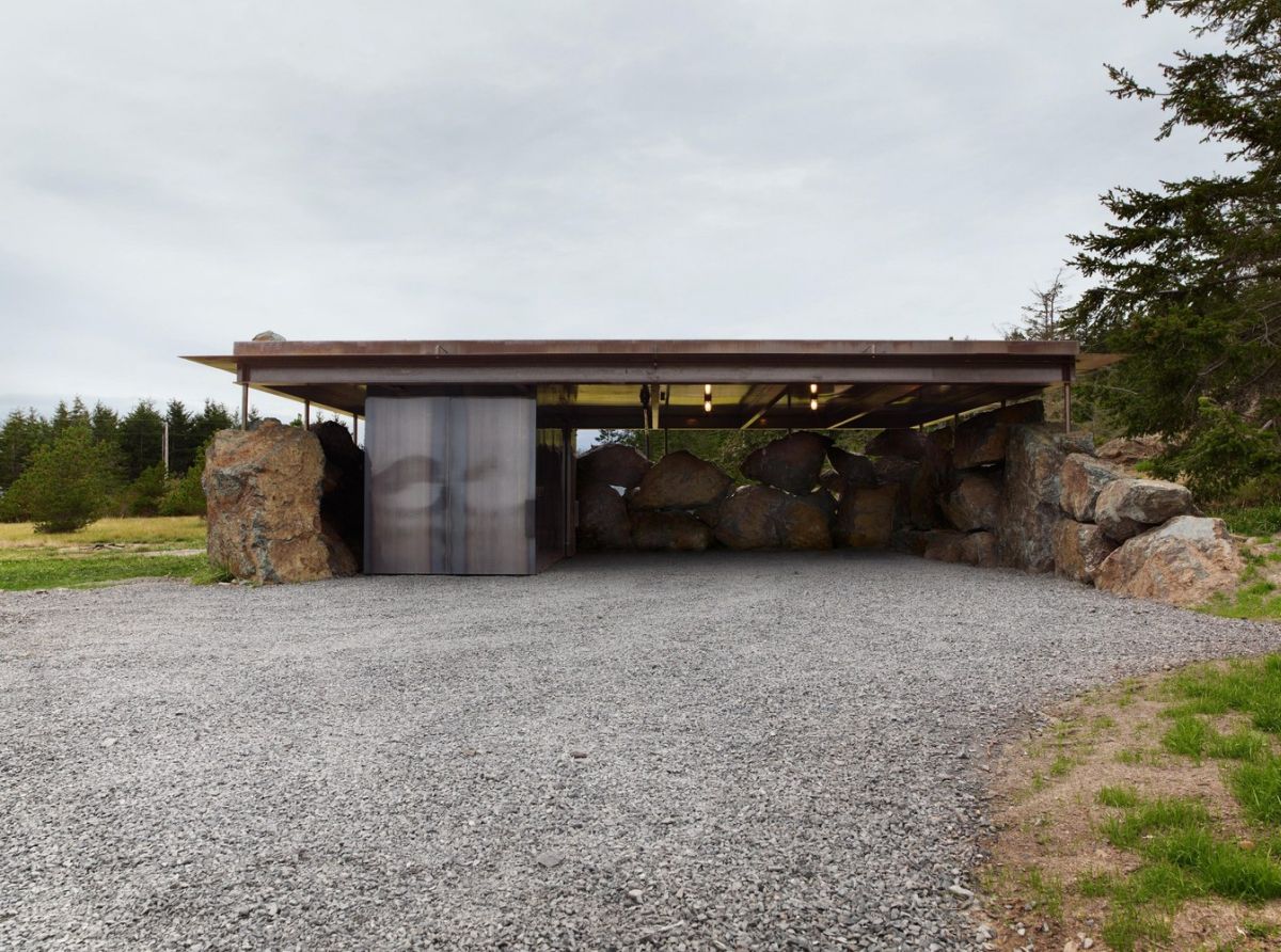 Industrial style The Pierre House by Olson Kundig