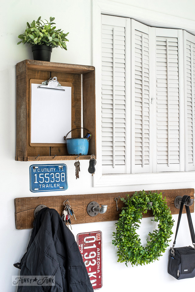 Industrial wall hanging basket