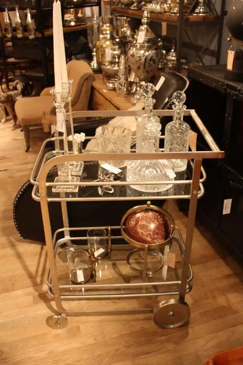 inox-style-bar-cart-design-on-wheels