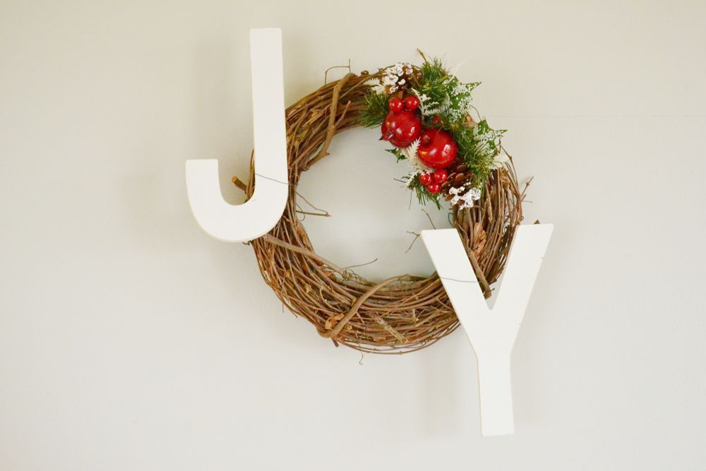 JOY Holiday Wreath