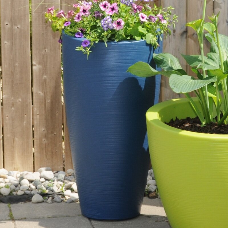 Jariel Plastic Pot Planter