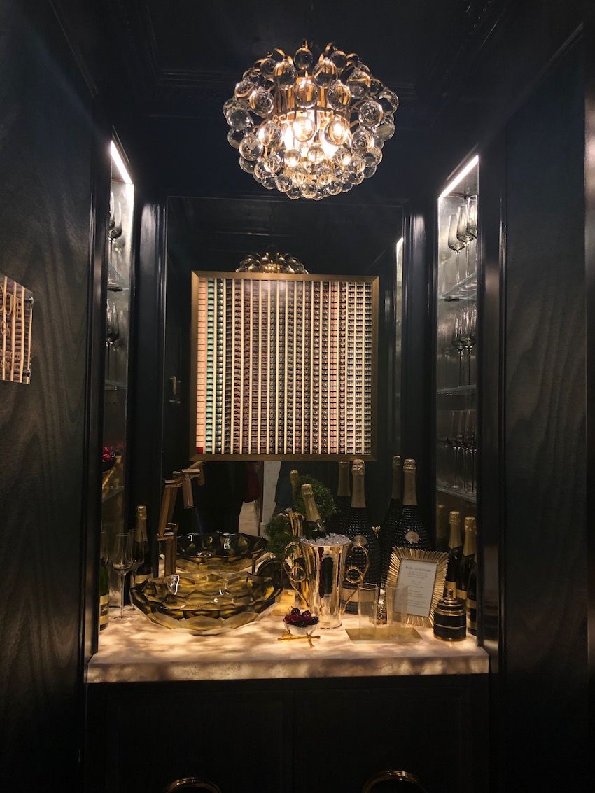 Jim Dove Champagne room