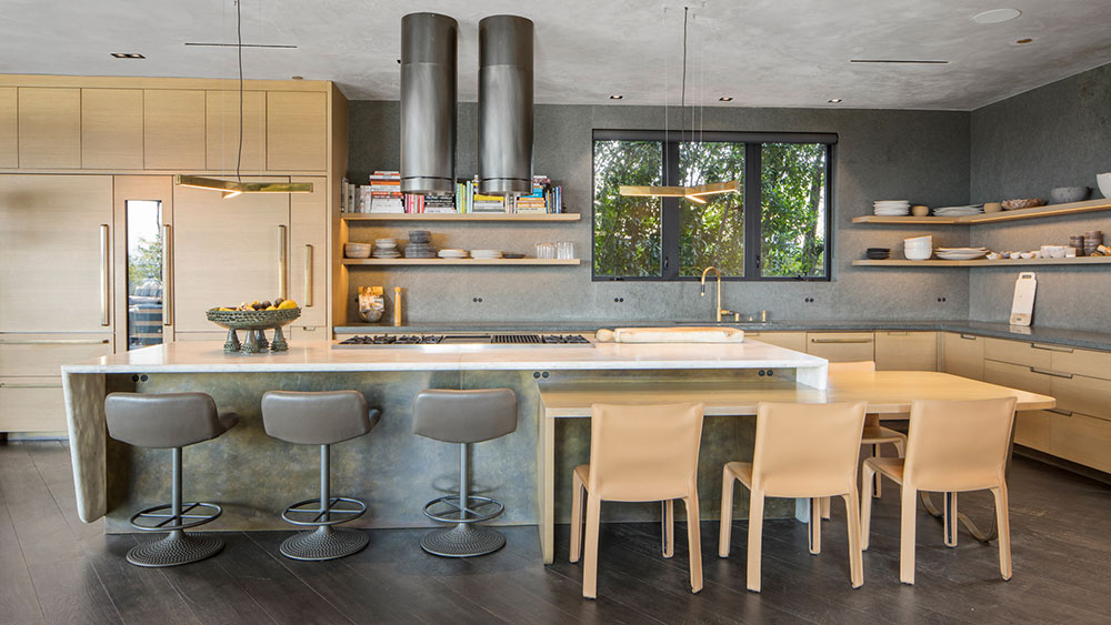 John Legend and Chrissy Teigen Living room Kitchen