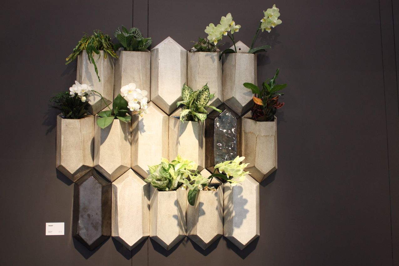 These wall plants can be hung in many configurations.