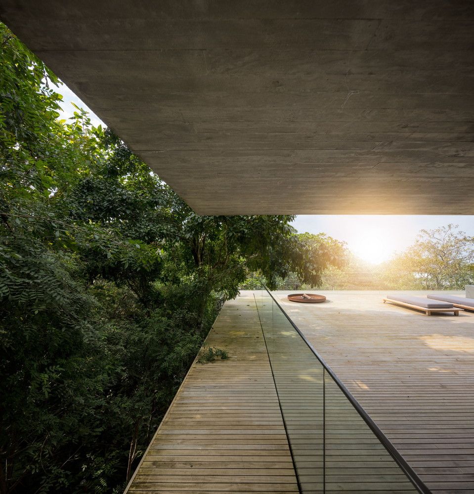 Jungle House Glass Balustrade designed by Studio MK27