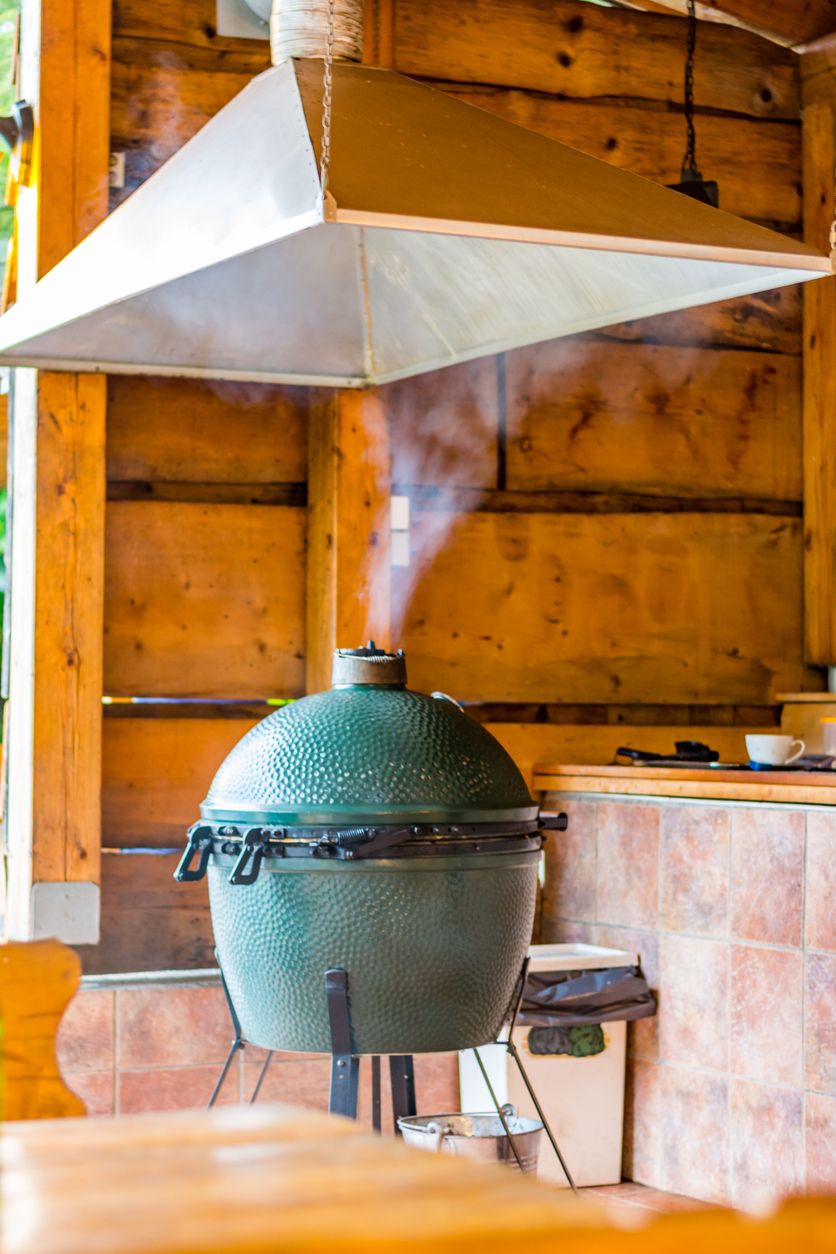 A Kamado Grill Will End Your Search for the Best Charcoal Grill