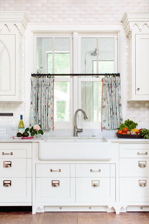 Kitchen Curtains with a Pattern