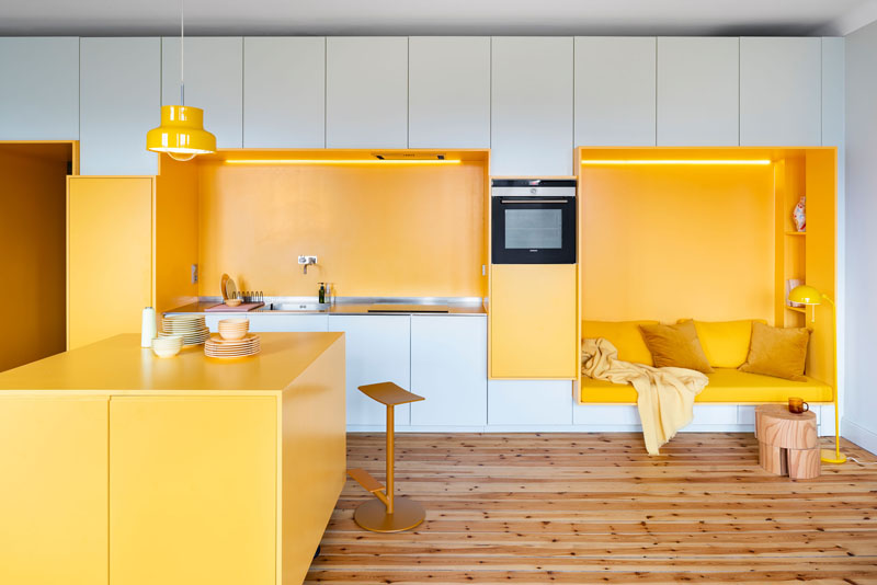 Kitchen seating nook