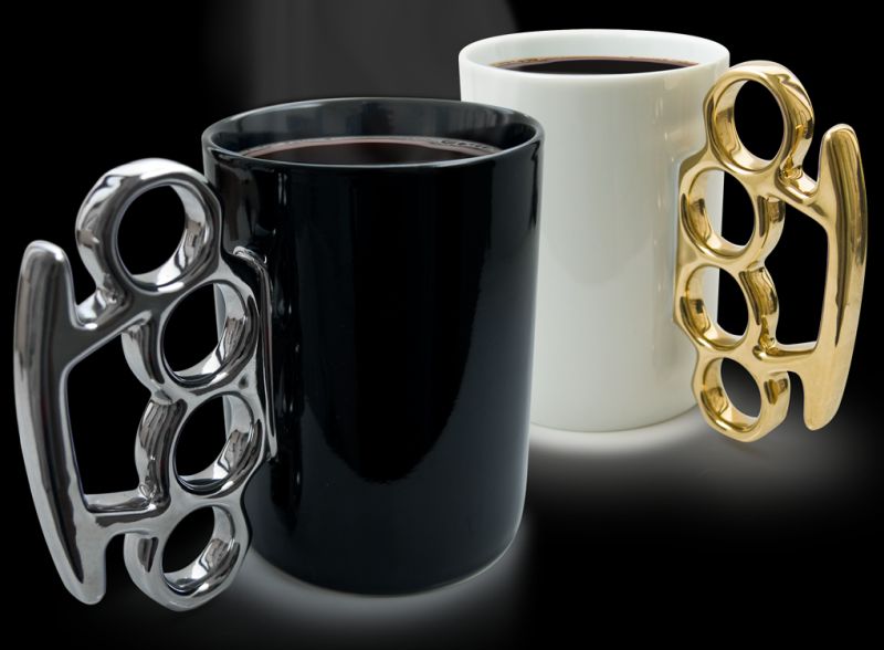 Knuckle duster mug