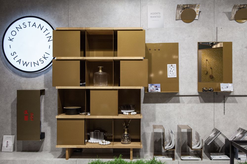 Konstantin Slawinski shelving System for Living room