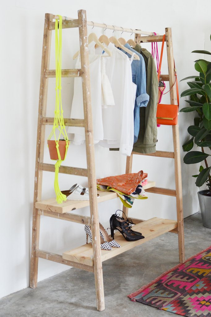 Ladder standing wardrobe