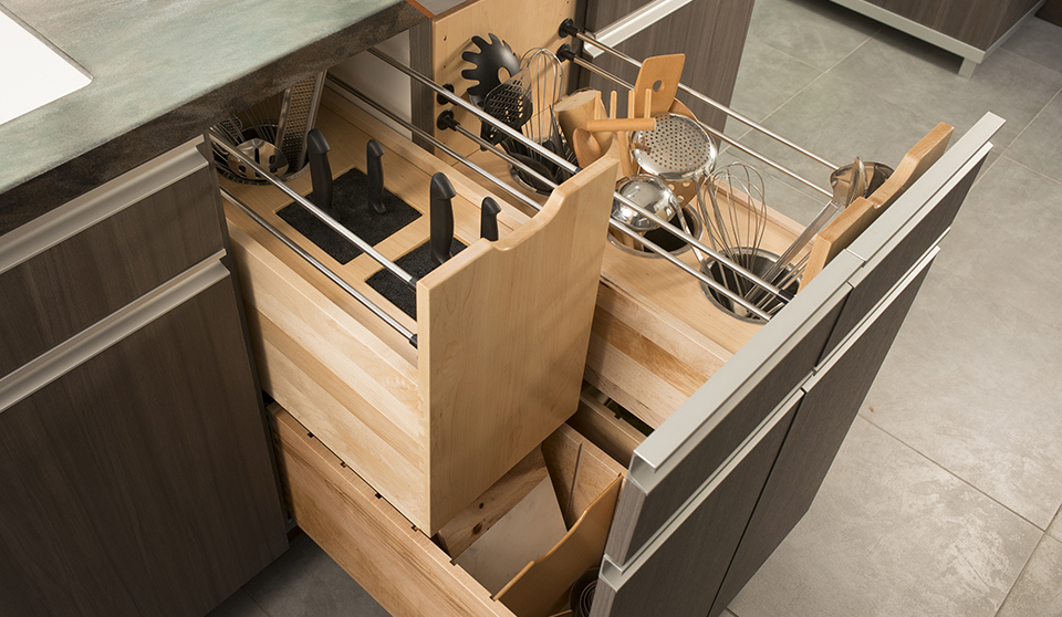 Large pull out Cabinet