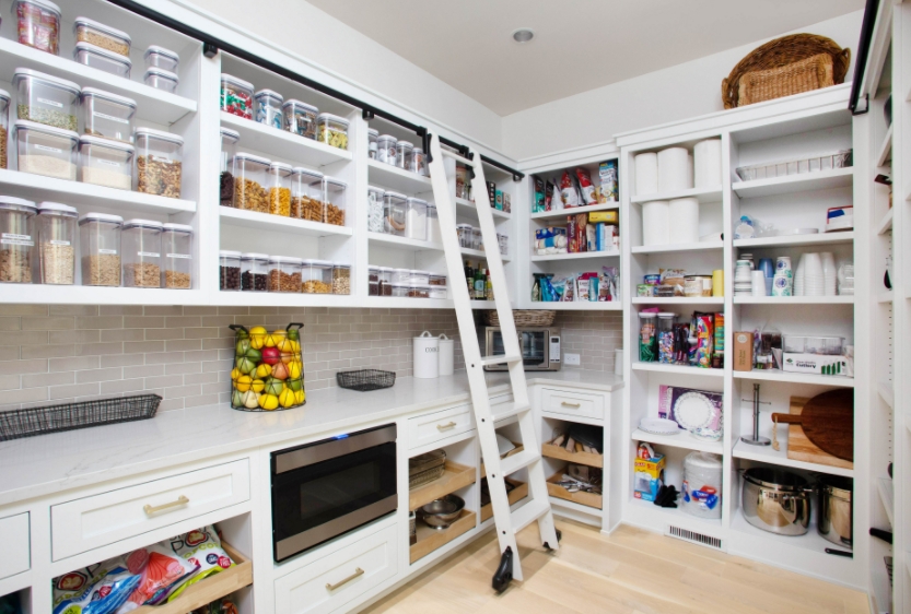 Walk-in kitchen pantry