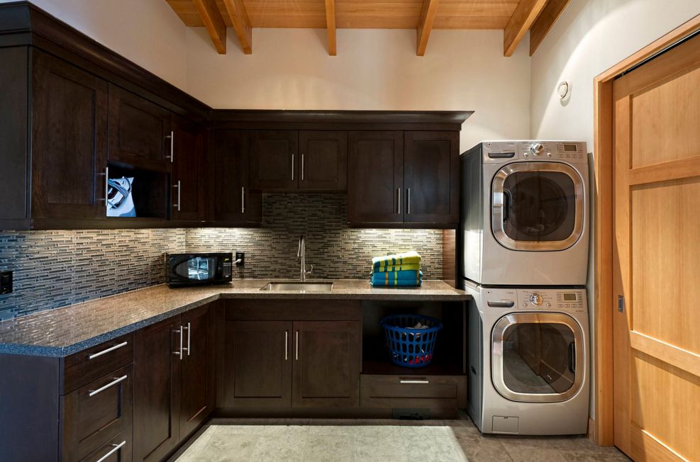 How To Optimize Stacked Washers And Dryers For A Perfect Combo